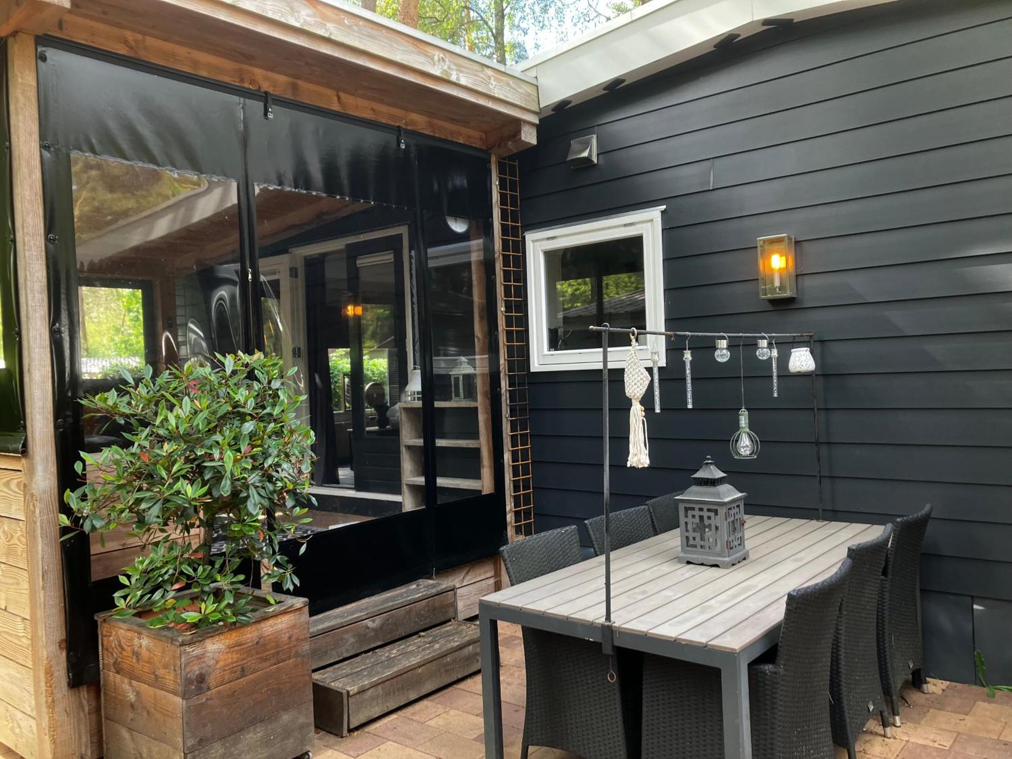 Chalet Bosrijk Midden In De Natuur-Eten&Drinken-Activiteiten-Ontspanning-En Nog Veel Meer Hoenderloo Buitenkant foto