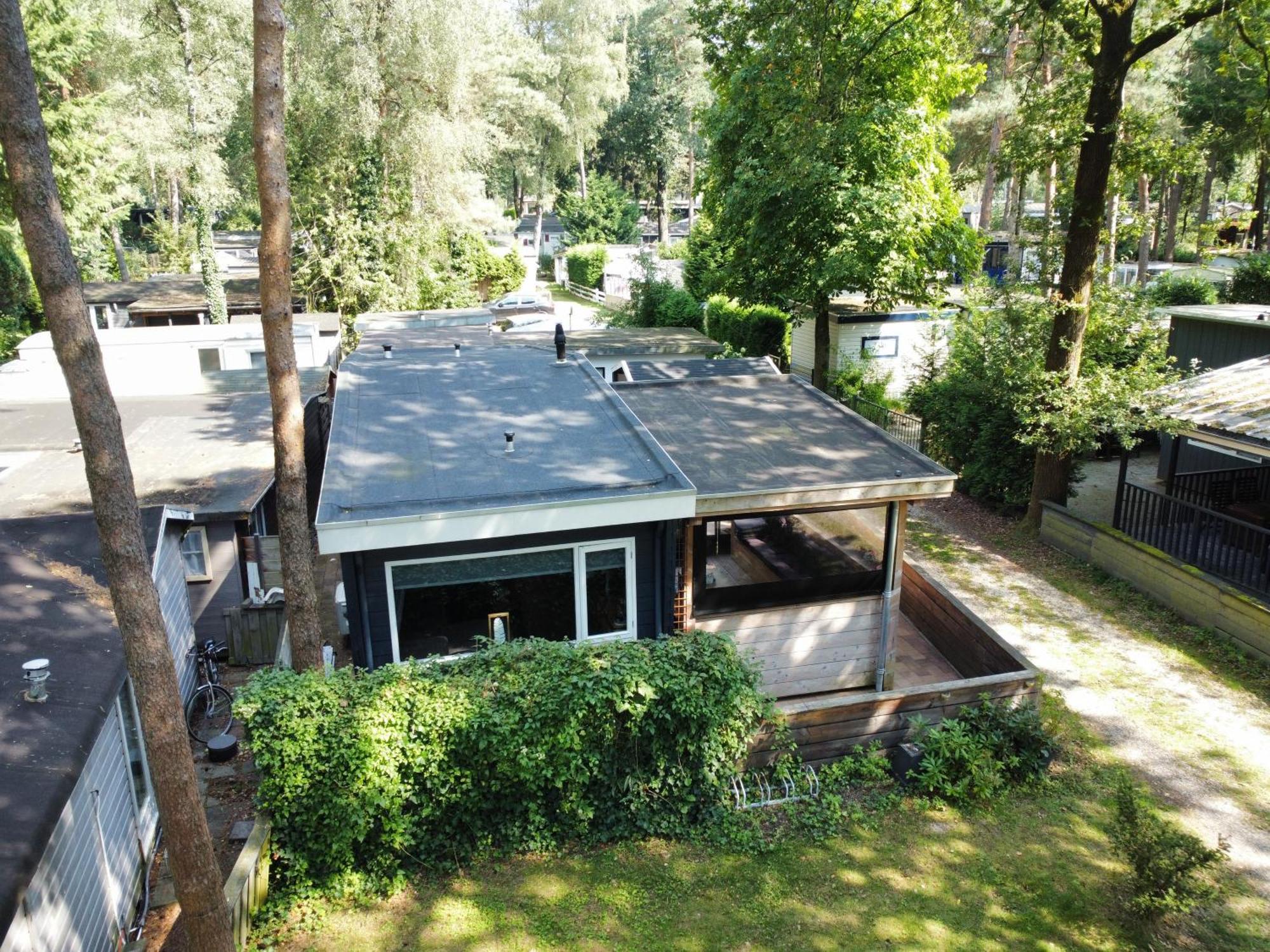 Chalet Bosrijk Midden In De Natuur-Eten&Drinken-Activiteiten-Ontspanning-En Nog Veel Meer Hoenderloo Buitenkant foto
